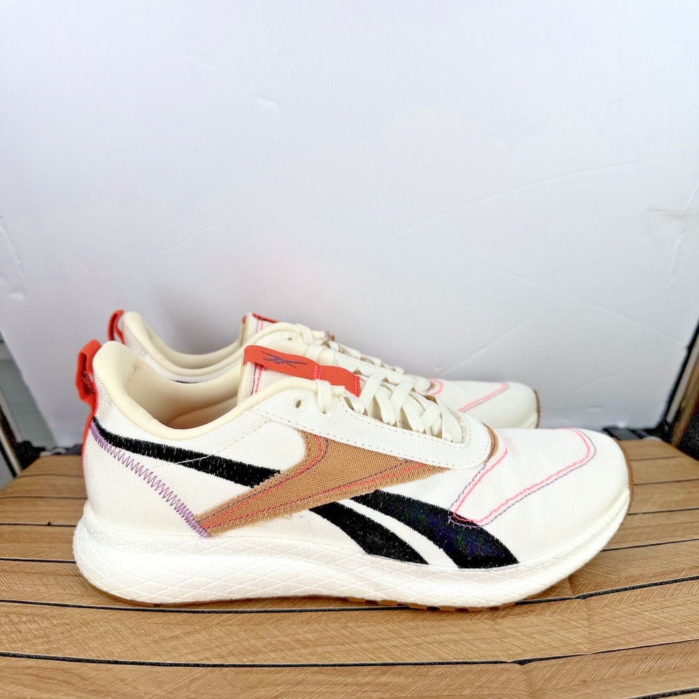Size 8.5 USA - Reebok Floatride Energy Century Grow Chalk True Beige